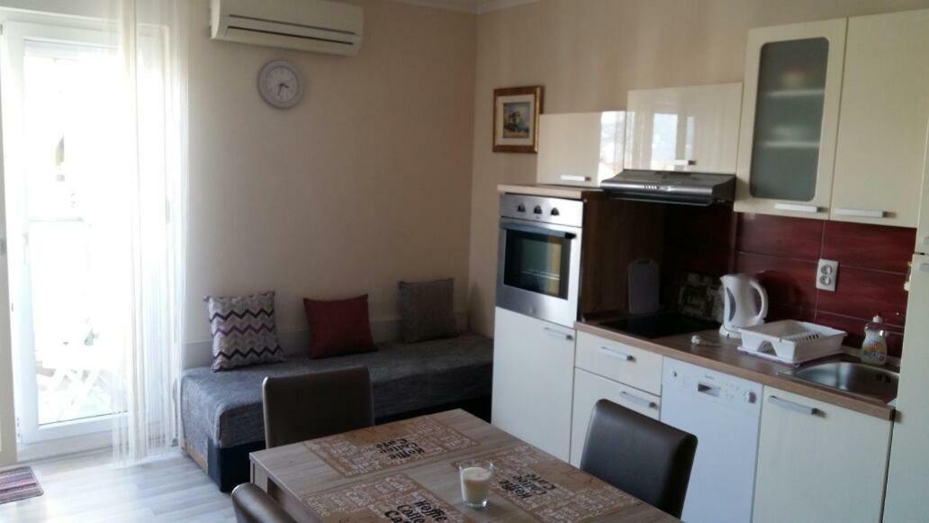 Apartment Oli Сплит Екстериор снимка